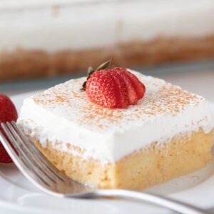 strawberry and three milk cake